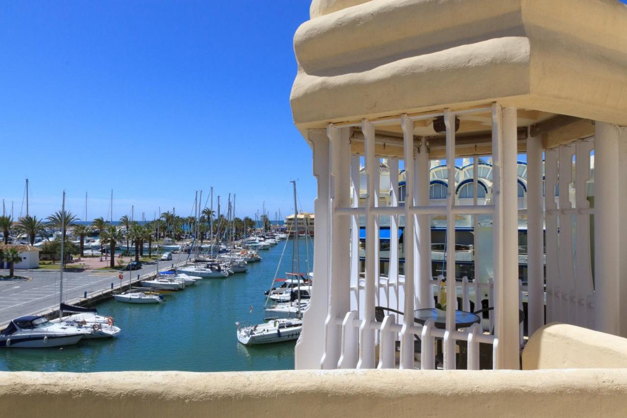 דירות בנאלמדנה Puerto Marina מראה חיצוני תמונה
