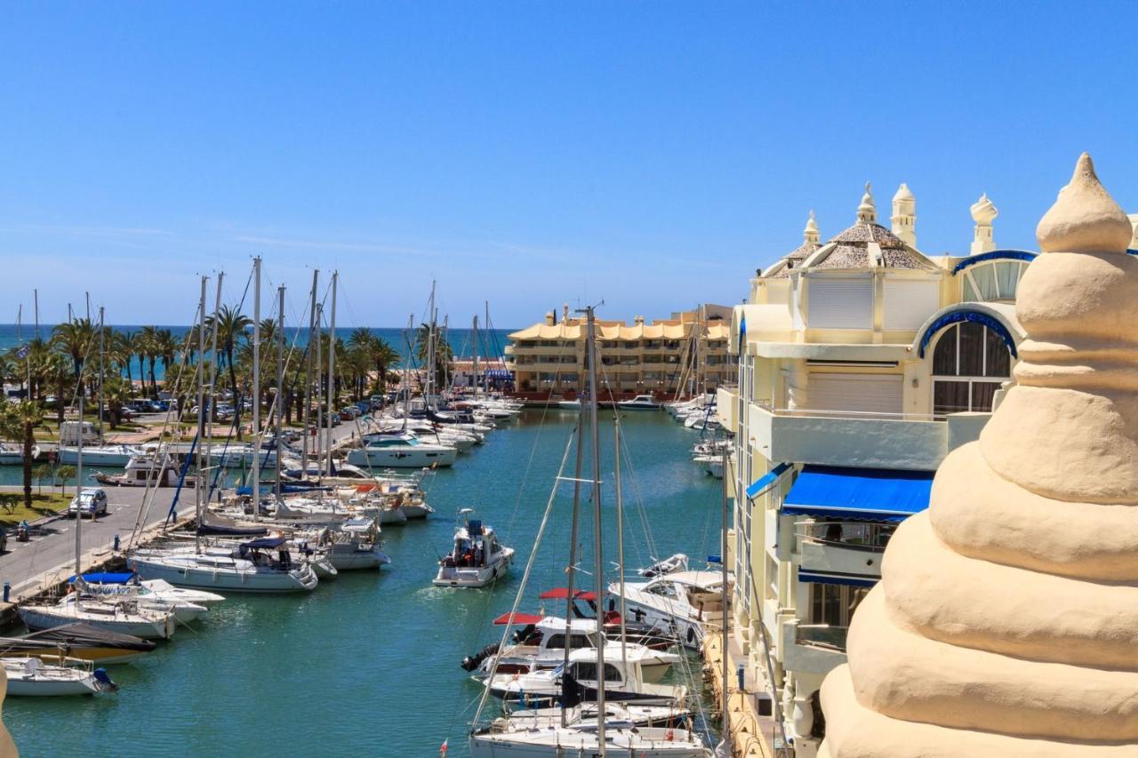 דירות בנאלמדנה Puerto Marina מראה חיצוני תמונה